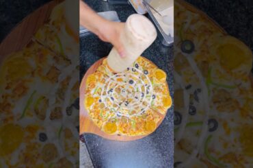 #foodie #tamannapraveenvlogs #cloudkitchen #zomato #pizza #itspizzatime #streetfood #loadedpizzafrie