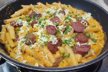SARAP GRABE! SIMPLEST AND EASIEST PASTA RECIPE ANYONE CAN MAKE! SAUSAGE PASTA!