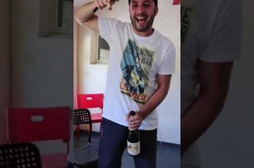 Pairing EXPENSIVE WINE with CHEAP Food #shorts