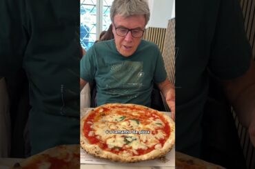 Provando a verdadeira pizza italiana