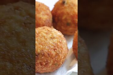 Mouthwatering Sicilian Arancini #Shorts