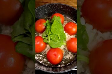 Cheesy Chicken Pasta! Easy Creamy Pasta Recipe #shorts