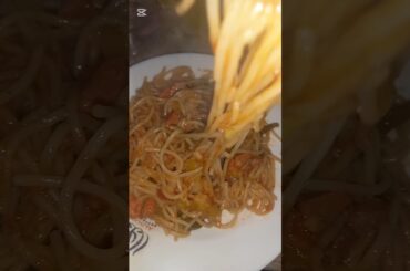 Chicken Veg Chowmin Recipe | Homemade Juicy Restaurant Style Spaghetti Recipe By Gugu_vlogs