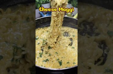 Cheese Maggi Recipe | Cheesy Italian Spaghetti Style Maggi | 10 Min Recipe