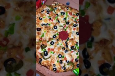 #food #pizza #homecuisine #foodpassion #italianrecipe #italy #italia #explorepage #viralfood #viral