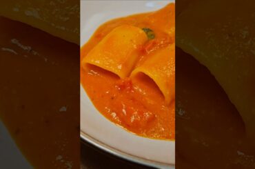Paccheri alla Vittorio #italianpasta #davittorio #youtubeshorts #shorts
