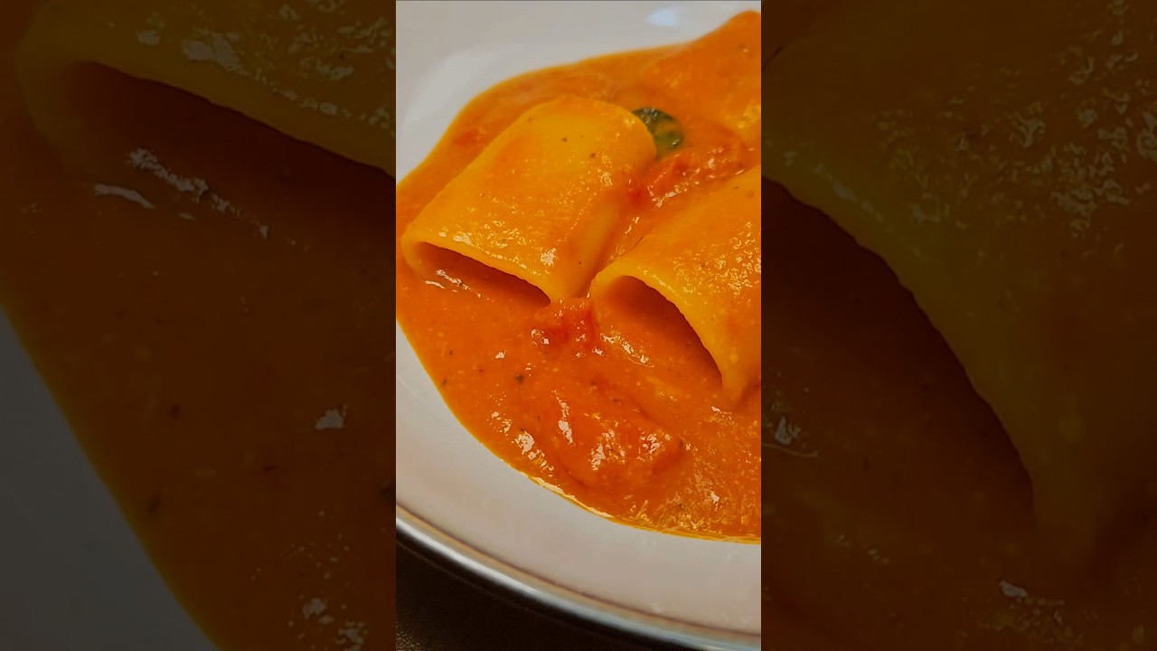 Paccheri alla Vittorio #italianpasta #davittorio #youtubeshorts #shorts Paccheri alla Vittorio #italianpasta #davittorio #youtubeshorts #shorts