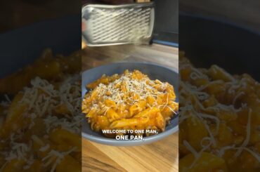 1 Man 1 Pan, A series of single portion recipes made in 1 pan. Episode 1 - Creamy Sausage Pasta!