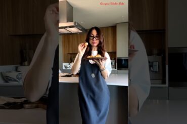 Cooking with stunning diva #beautiful #cooking #chefselection #cookingshow #foodshorts #recipe #food