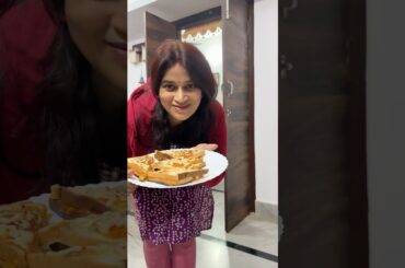 Double decker bread pizza #food #cooking #youtube #youtubeshorts #shortsfeed #shorts