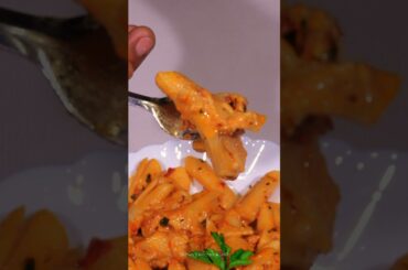 Cheesy Creamy Tomato Pasta ASMR #pasta #chessy #creamypasta #asmr #shorts