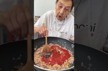 Gustoso pasticcio al tonno  #Ricette #Nonna #CucinaItaliana #Dolci