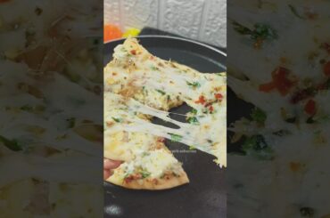 Easiest Cheese Garlic Bread at Home with Pizza Base #tawapizza #cheese #garlicbread #quickrecipe