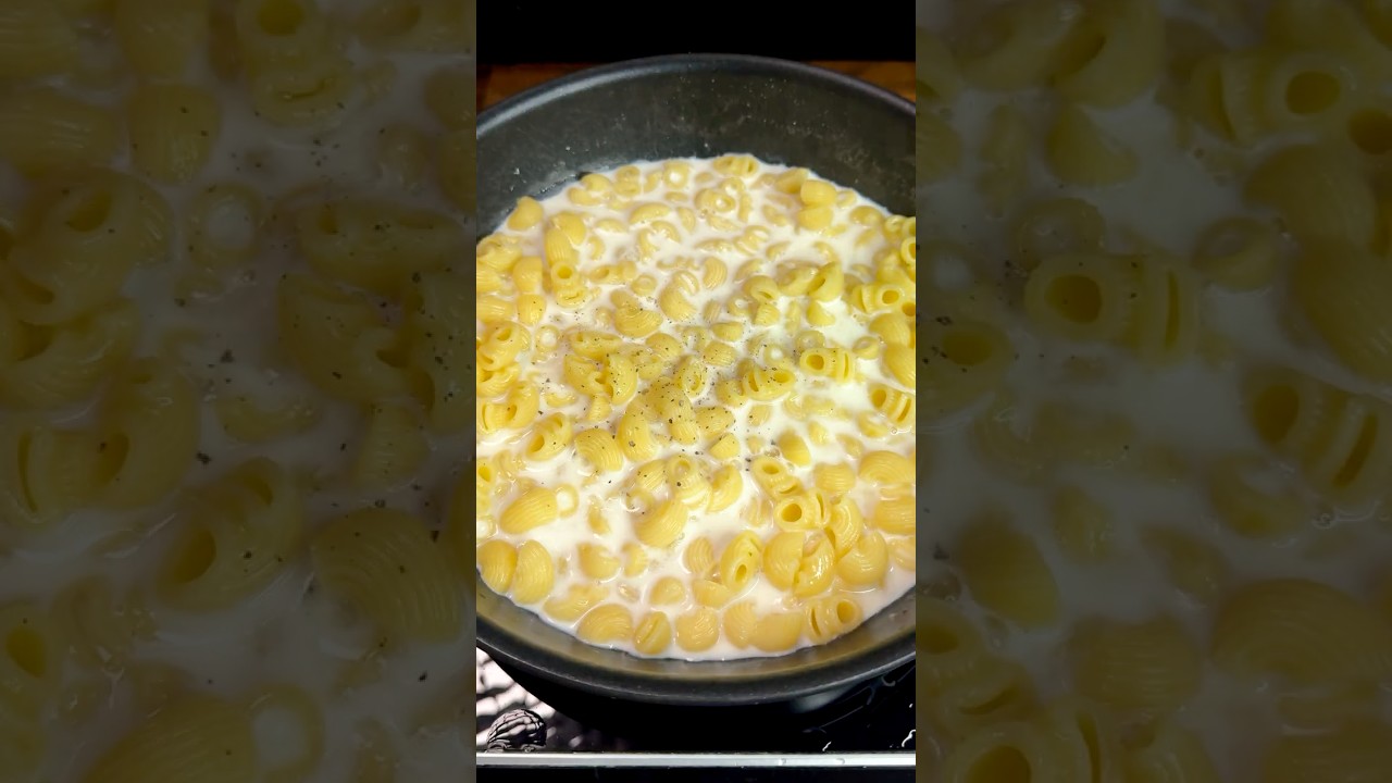 Easy Pasta Ever! Quick & Easy Recipe #shorts Easy Pasta Ever! Quick & Easy Recipe #shorts