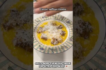 Creamy dreamy saffron risotto #shorts