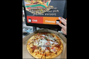 This PIZZA made me so HAPPY #pizza #food #alone  #wholesome  #ankersoftline #ankergokit #ankercable