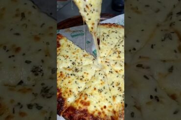 margarita cheese pizza #food #shorts #pizza #yt #viralvideo