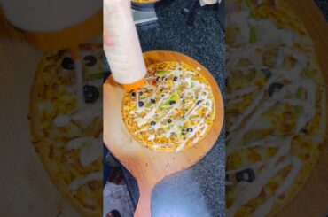 #food #streetfood #pizzalover #tamannaandpraveen #75hardchallenge #cloudkitchenjourney #tamannaprav