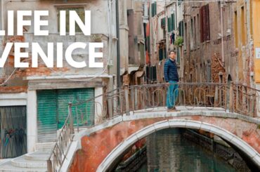 Epic tour of Venice to find dream homes and dream food