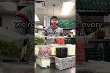 THE EVERY TOPPING PIZZA?!?!!#pizza #shorts #youtubeshorts #viral #fyp #foodie #food #wow #everything