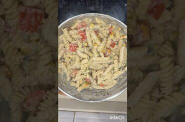 White sauce pasta#WhiteSaucePasta#CreamyPasta #HomemadePasta #FoodShort #CookingShorts #ItalianFood