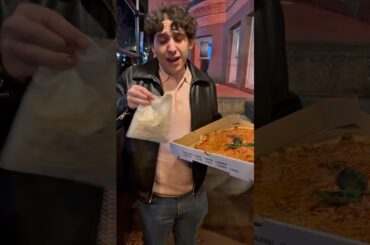 Bar Pizza Review. #foodreview #munchermatt