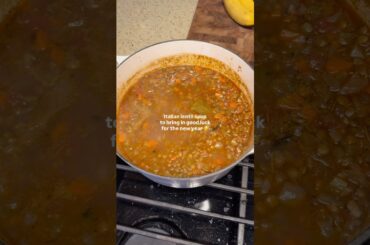italian lentil soup for the new year! #italianrecipes #plantbased #happynewyear #comfortfood