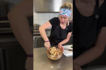 Nudelsalat mit leckerem Balsamico Dressing