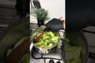 #pasta #cucinelli #italianrecipes #food #cucinafacile #italiancuisine #dolcidicarnevale #pastad