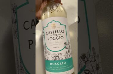 Castello Del Poggio Moscato Italian Wine - Love It!