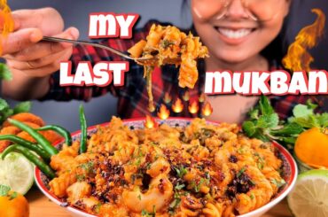 COOKING & EATING MACARONI PASTA WITH CREAMY SAUCY PANEER GRAVY, CRISPY ONION RINGS & CHILLI OIL ASMR