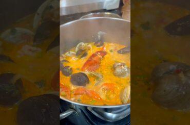 Must try Italian Cioppino - full video now available #italian #food #cioppino #seafood