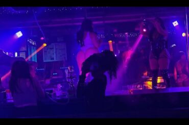 Birthday Vlog | NYC Walking Tour, Listening Party, Clubs + Food & Wine Fest