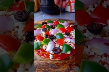 Roti Cheese Burst Pizza | Roti pizza recipe |Roti recipe |Pizza Recipe |Pizza without oven #ytshorts