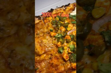 2000 ka ek pizza!!! #pizza #italian #food