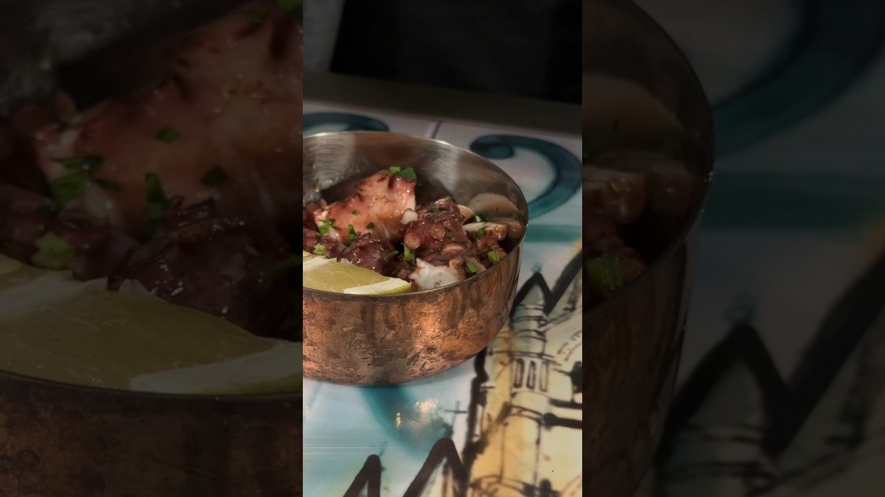 MORSI di SICILIA – PROVIAMO “U SCHITICCHIU” A PALERMO MORSI di SICILIA - PROVIAMO "U SCHITICCHIU" A PALERMO