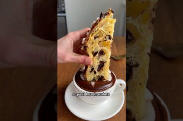 Italians react to PANETTONE and HOT CHOCOLATE @Jeshastevens