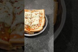 Bread Pizza Recipe #shorts #food #recipe #cooking #pizza