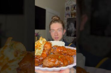 Cook some late night hot honey chicken tenders and Italian cheese bread with me #comfortfood #ranch