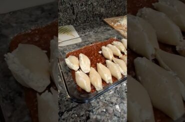 Who's hungry?? Italian Stuffed Shells!! #cooking #italianfood #pasta #foodie #foodlover #pastalover