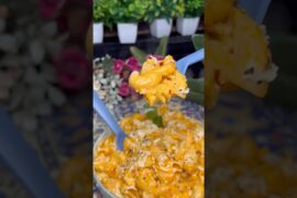 Cheesy sauce pasta #viral#yt#trendingshorts#snacks #cooking#shortsviral #shorts#cheese@Ayatvlogs09