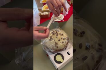 Delicious Italian Pistachio Panettone #shorts #panettone