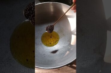 Easy Soft Italy Recipe With Tadka #shuvihomekitchen #shortvideo #food #yummy #recipe