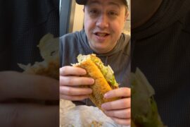 Jersey Mikes Hot Italian Review #viral #food #shorts #sub@jerseymikestv