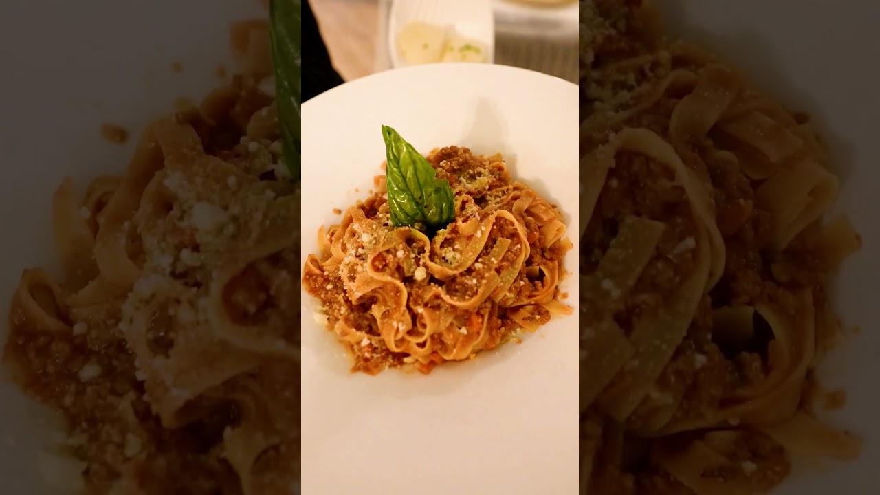 Whoever sent you this wants a dinner date 🥂 Whoever sent you this wants a dinner date 🥂