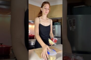 Tomato and mozzarella toast