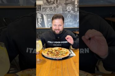 10 Maggio ‘87, vi dice qualcosa? #calabria #napoletana #pizza #napoli #crotone #food