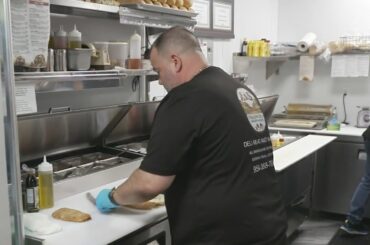 Family businesses serving up some of the finest bagels, Italian food in South Florida