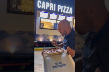 Capri pizza review #foodtruck #pizzalover # #dubai #pizzareview