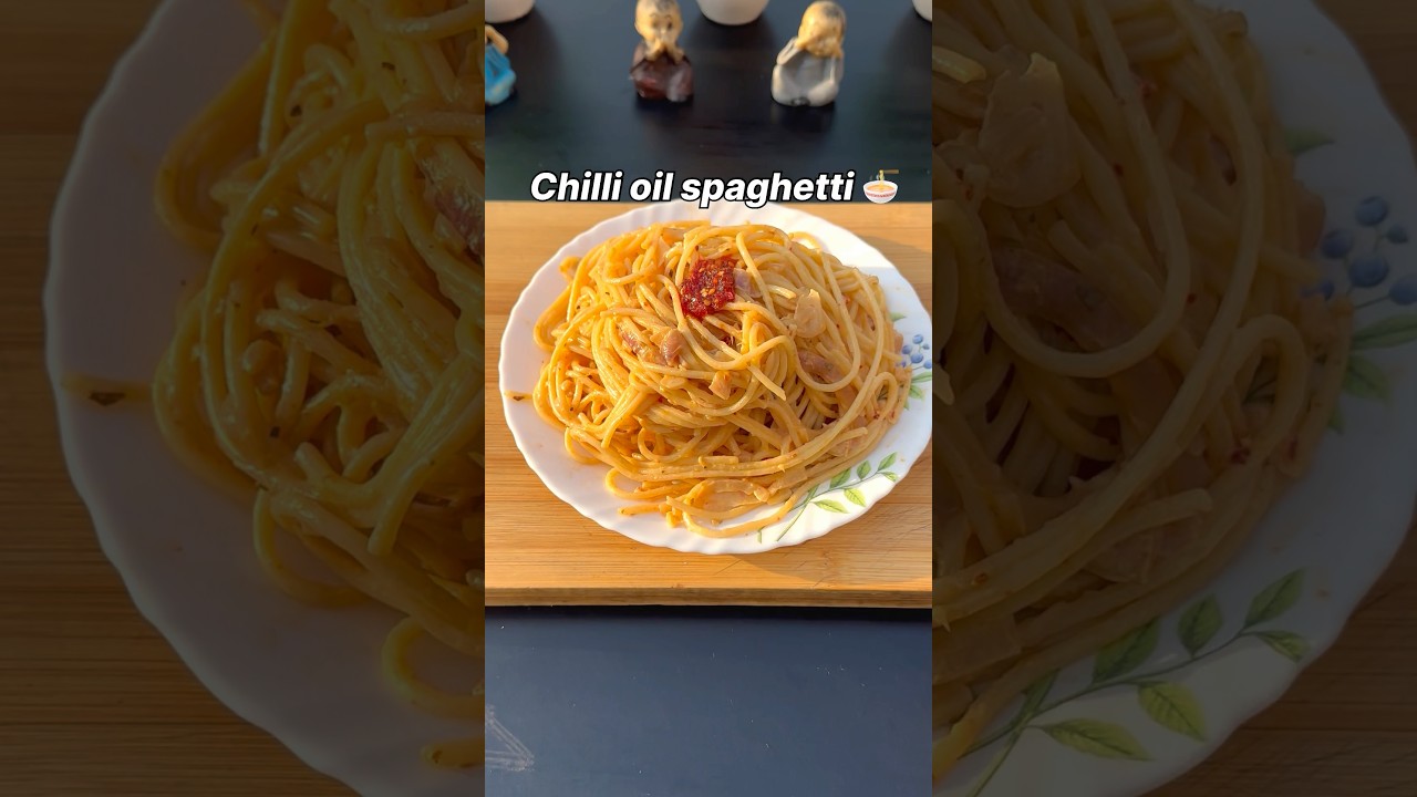 Chilli oil spaghetti recipe🍜✨#ytshorts #recipe #food #viralvideo #cooking #music #shorts #spaghetti Chilli oil spaghetti recipe🍜✨#ytshorts #recipe #food #viralvideo #cooking #music #shorts #spaghetti